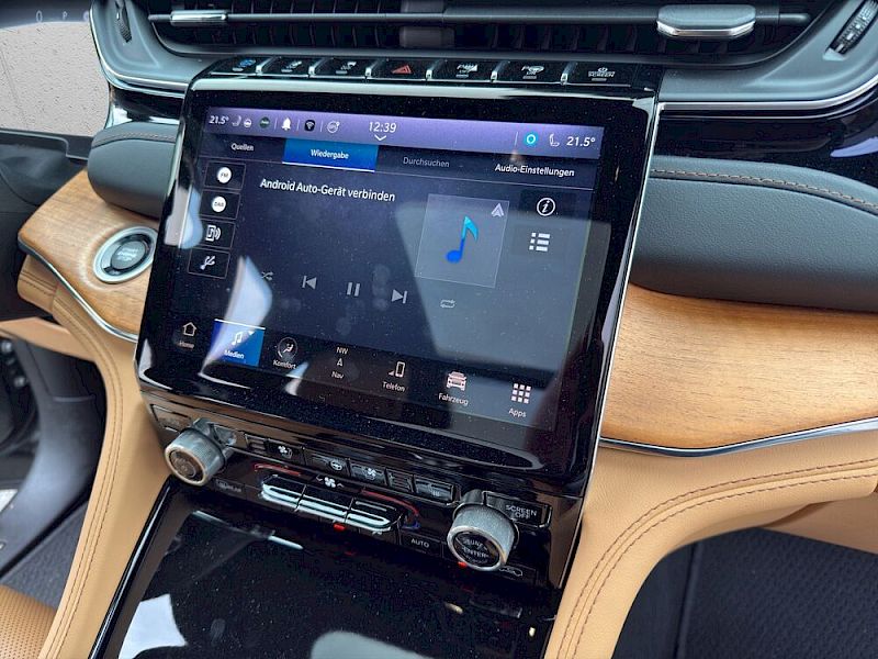 Jeep Grand Cherokee PHEV ''Summit'' 4xe inkl. Anhängerk.