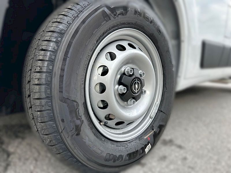 Opel Movano KW 35+ L2H2 BlueHDI 140