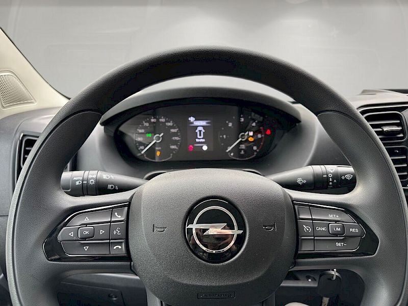 Opel Movano KW 35+ L2H2 BlueHDI 140