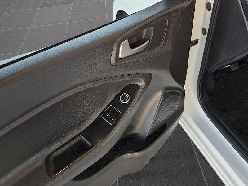 Hyundai i20 Black & White 1,25 MPI