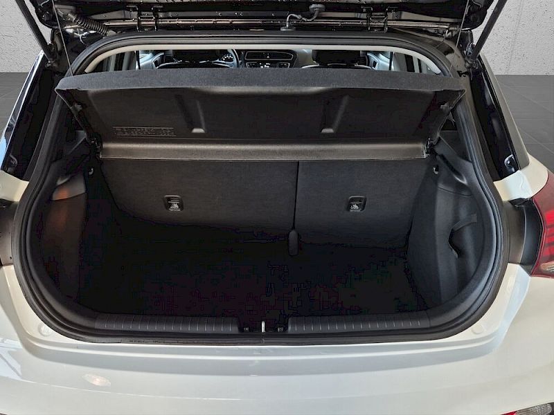 Hyundai i20 Black & White 1,25 MPI