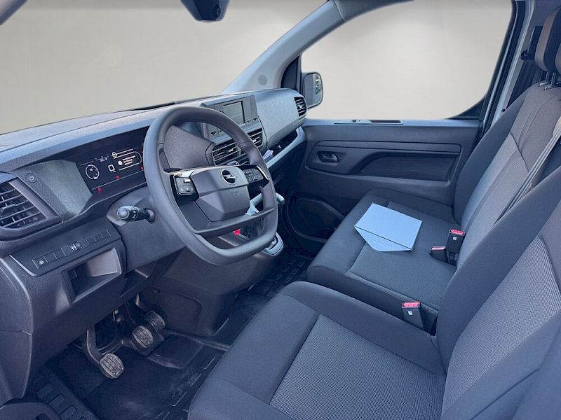 Opel Vivaro KW M BlueHDI 120 *Winterreifen*