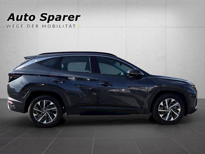 Hyundai Tucson TUCSON NX4 Smart Line 1,6 T-GDi 2WD - t1bs0-P4-O3