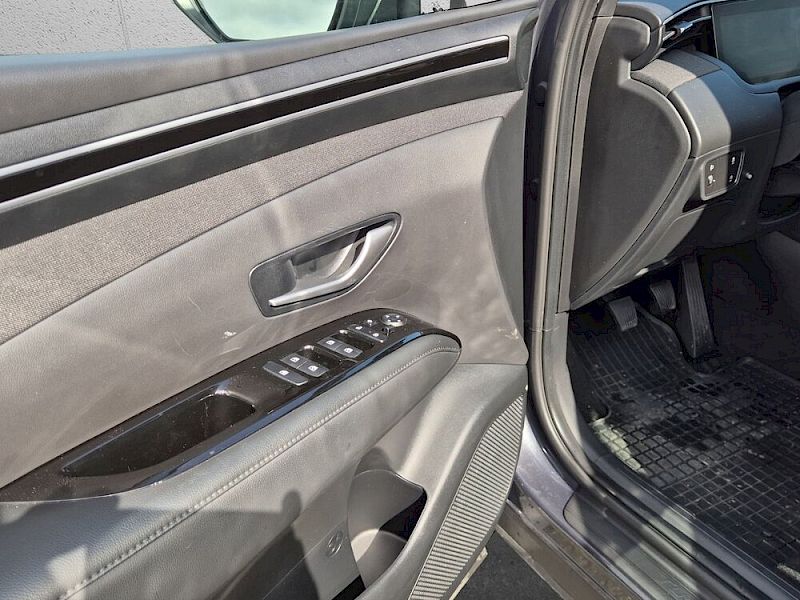 Hyundai Tucson TUCSON NX4 Smart Line 1,6 T-GDi 2WD - t1bs0-P4-O3