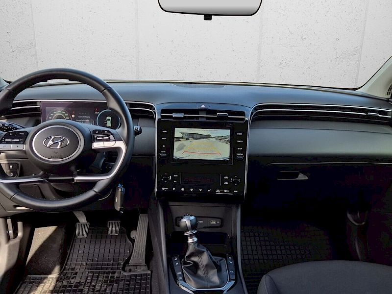 Hyundai Tucson TUCSON NX4 Smart Line 1,6 T-GDi 2WD - t1bs0-P4-O3