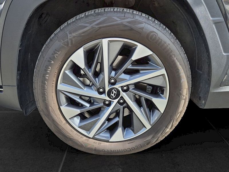 Hyundai Tucson TUCSON NX4 Smart Line 1,6 T-GDi 2WD - t1bs0-P4-O3