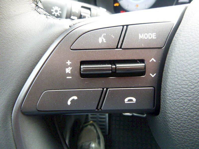 Hyundai Bayon BAYON i-Line Plus 1,0 T-GDi - y1bp2