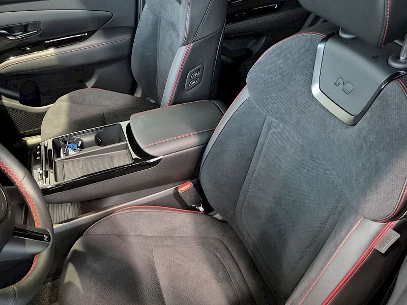 Hyundai Tucson TUCSON NX4 N-Line 1,6 T-GDi HEV 4WD AT - t6hl1-PP