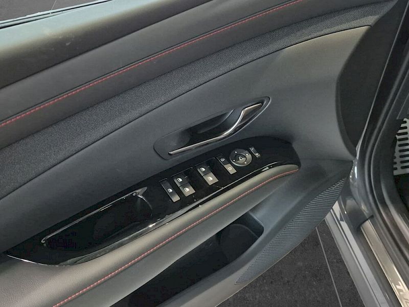 Hyundai Tucson TUCSON NX4 N-Line 1,6 T-GDi HEV 4WD AT - t6hl1-PP