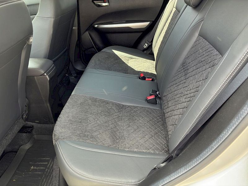 Suzuki Vitara 1,4 GL+ DITC Hybrid ALLGRIP flash