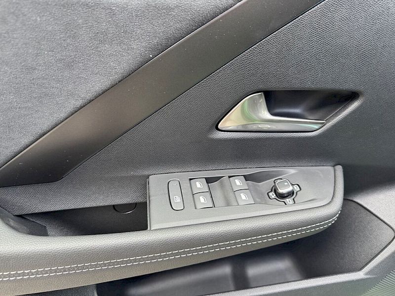 Opel Astra ST Electric Ultimate